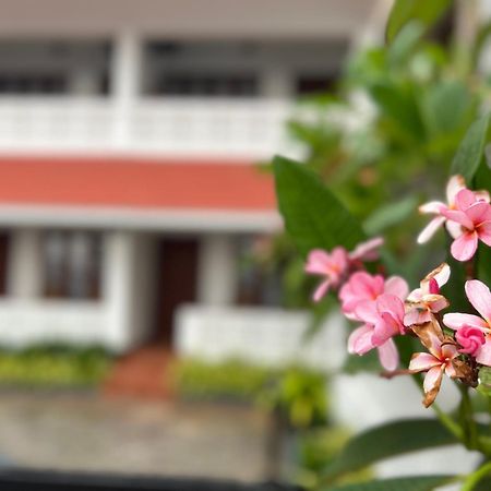 Buddha Beach Hotel Kovalam Exterior foto