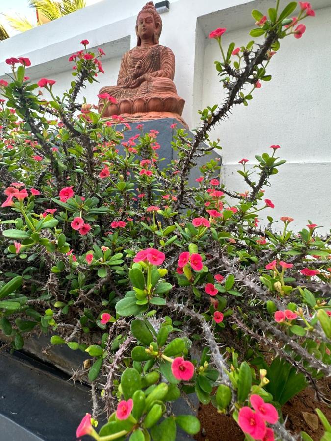Buddha Beach Hotel Kovalam Exterior foto