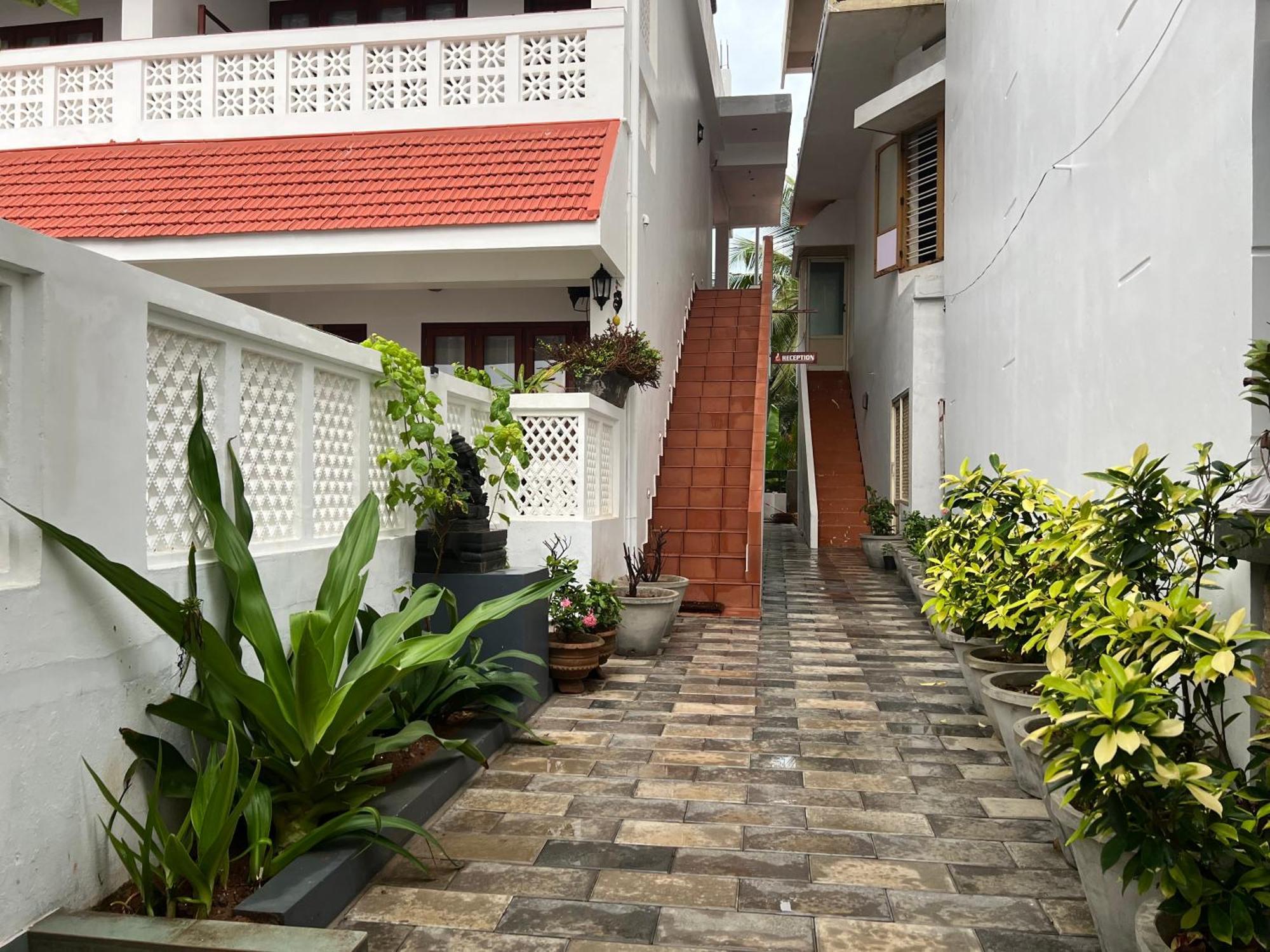 Buddha Beach Hotel Kovalam Exterior foto