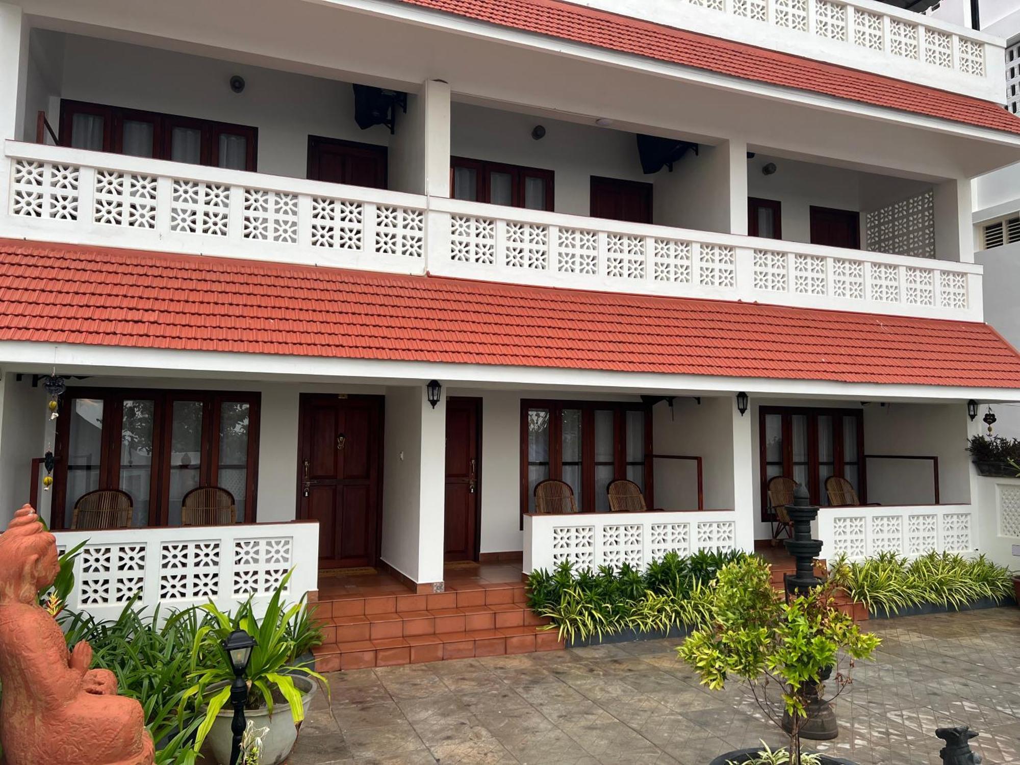 Buddha Beach Hotel Kovalam Exterior foto